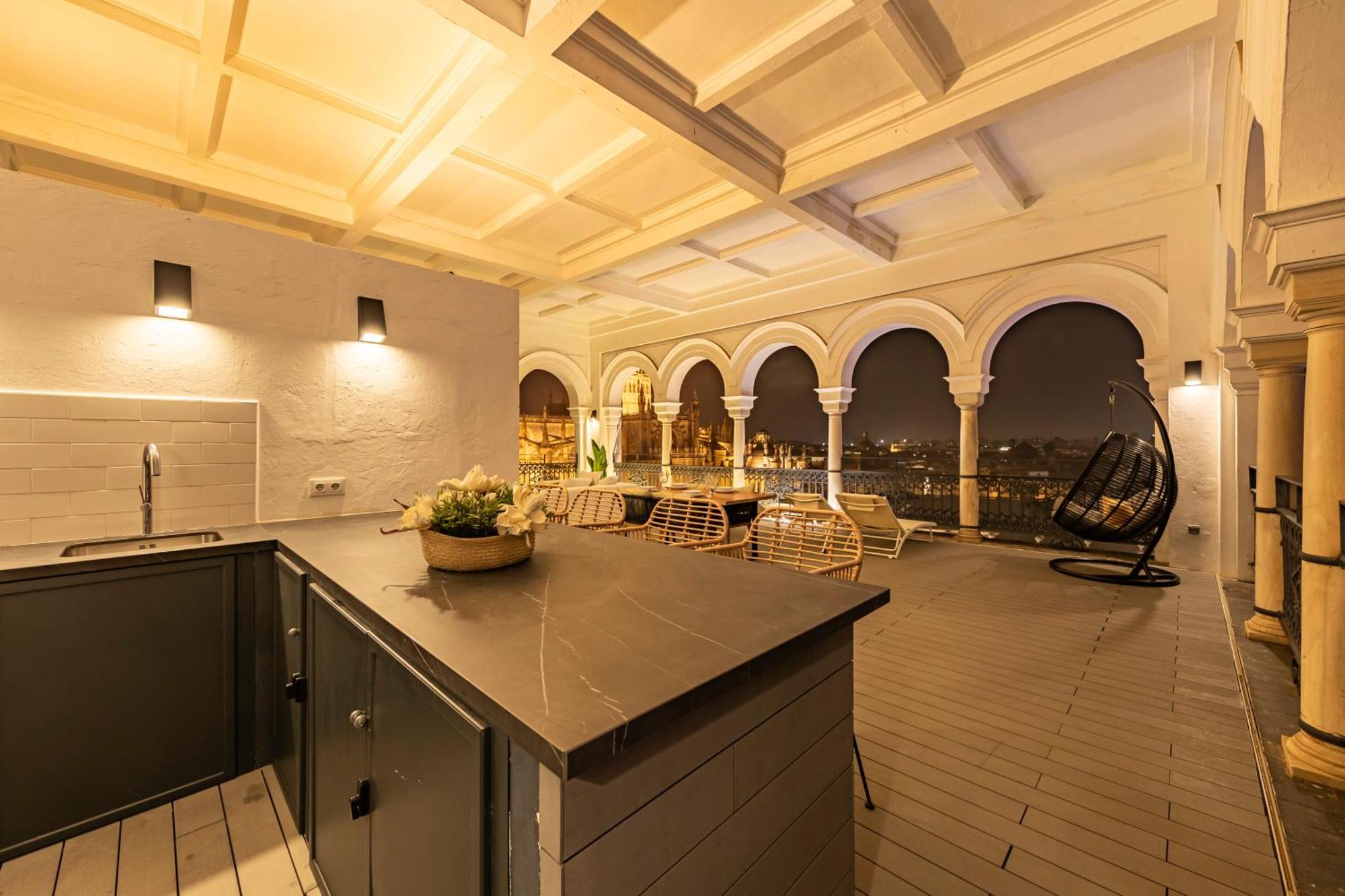 Isg Apartments The Most Exclusive Apartment In Sevillaparking Экстерьер фото
