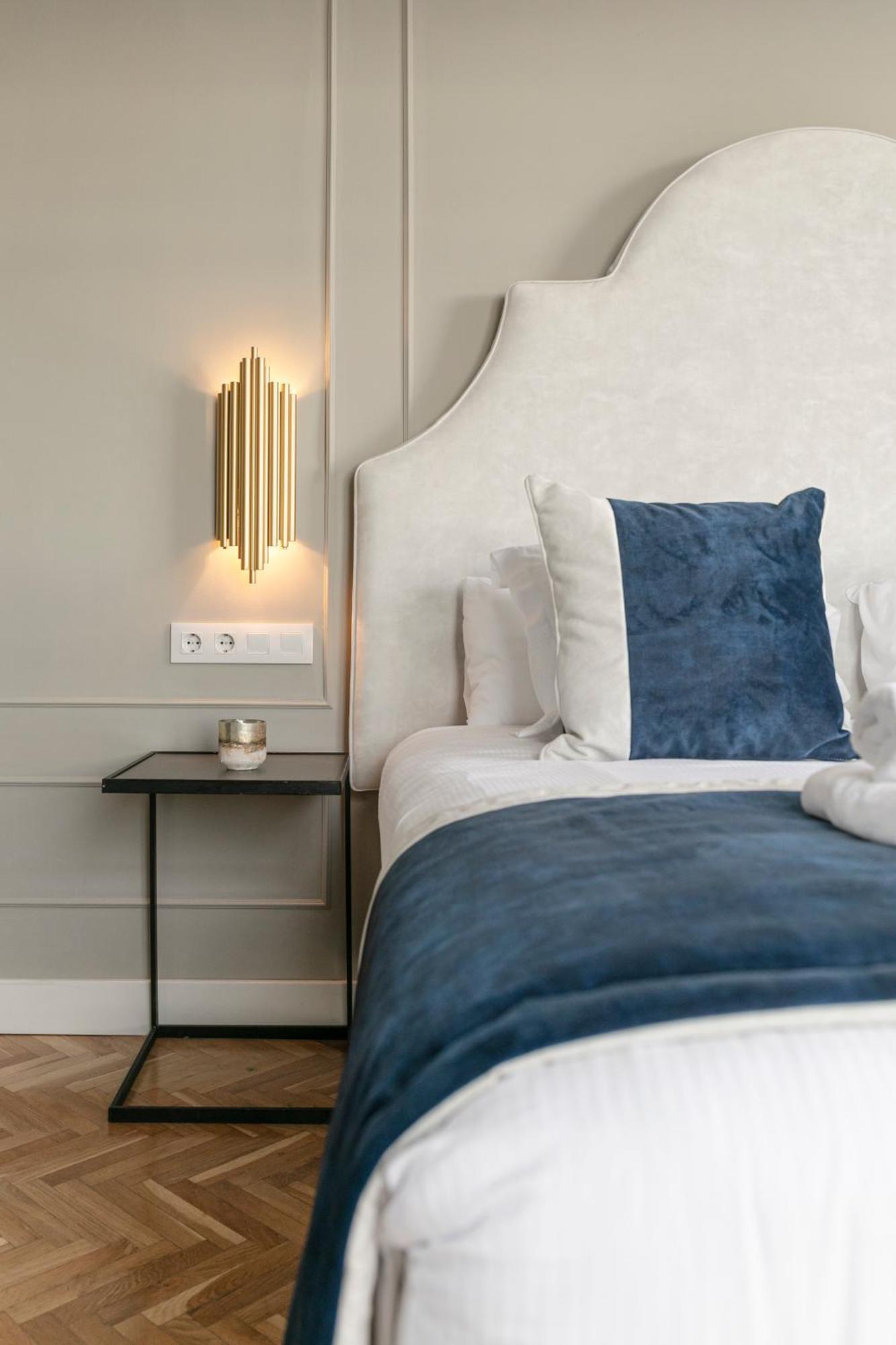 Isg Apartments The Most Exclusive Apartment In Sevillaparking Экстерьер фото