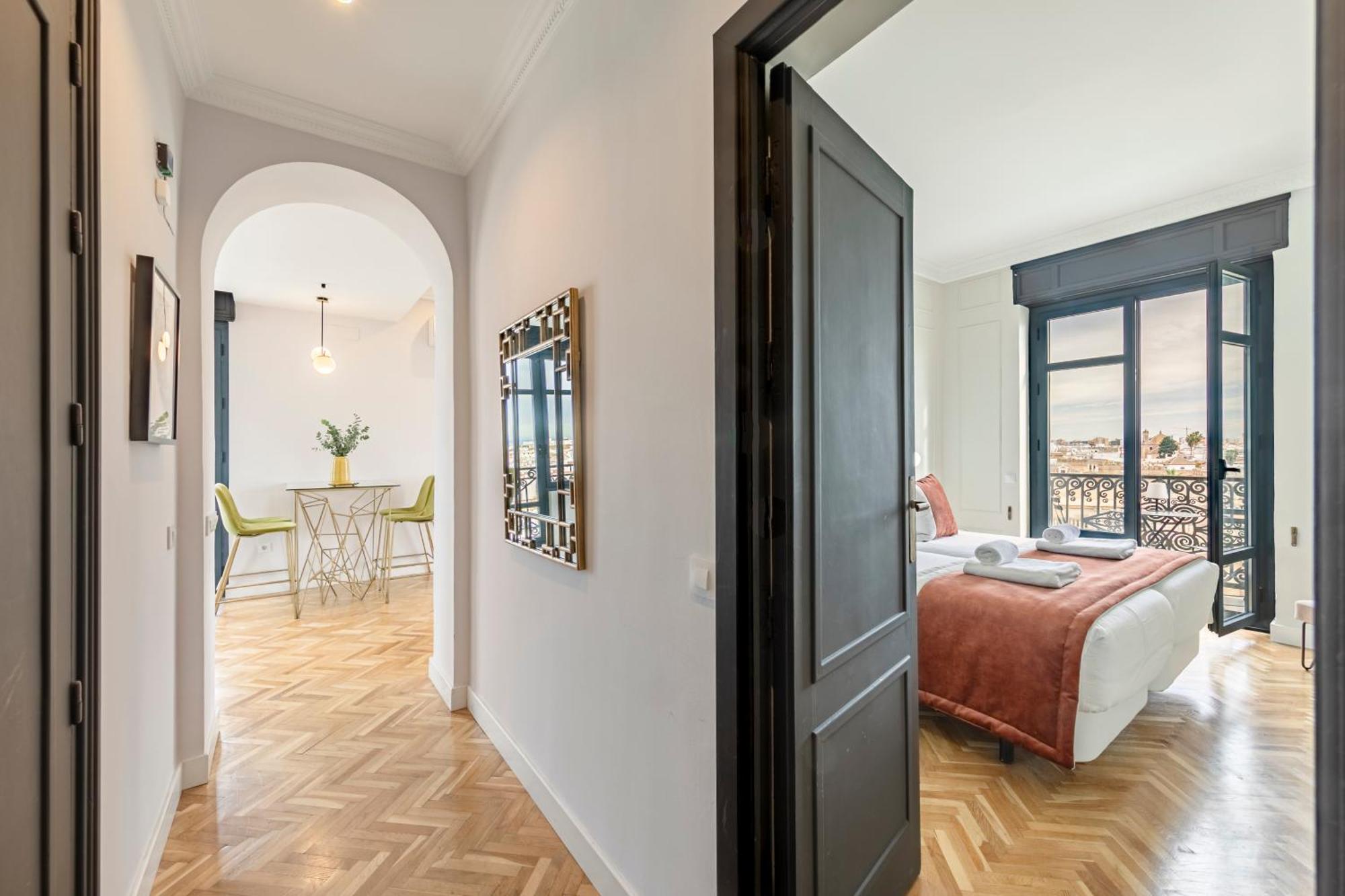 Isg Apartments The Most Exclusive Apartment In Sevillaparking Экстерьер фото