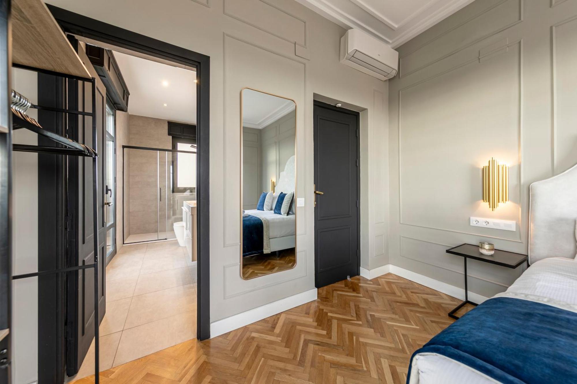 Isg Apartments The Most Exclusive Apartment In Sevillaparking Экстерьер фото