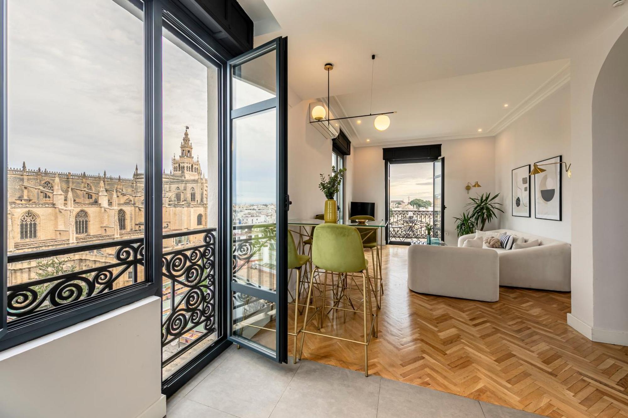 Isg Apartments The Most Exclusive Apartment In Sevillaparking Экстерьер фото